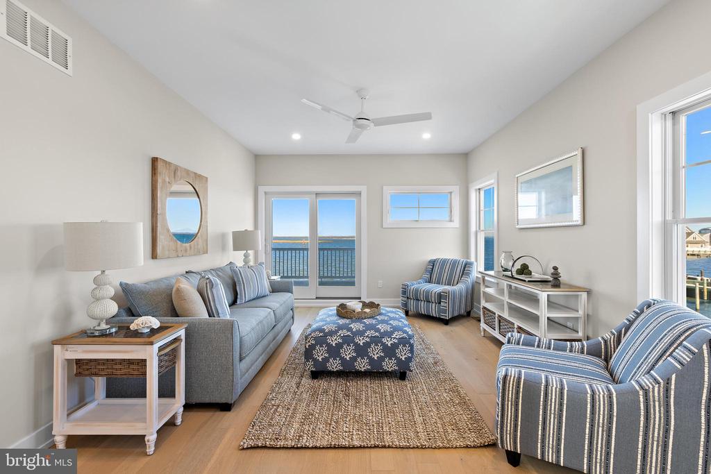 2600 LONG BEACH BOULEVARD Unit: 20