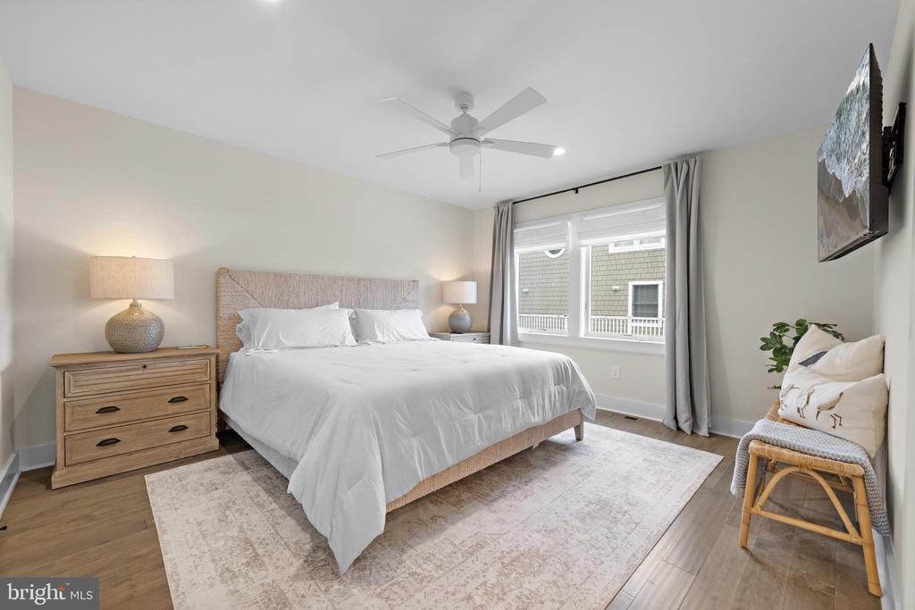 2 E 28TH STREET Unit: B