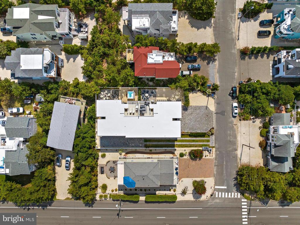 2 E 28TH STREET Unit: B
