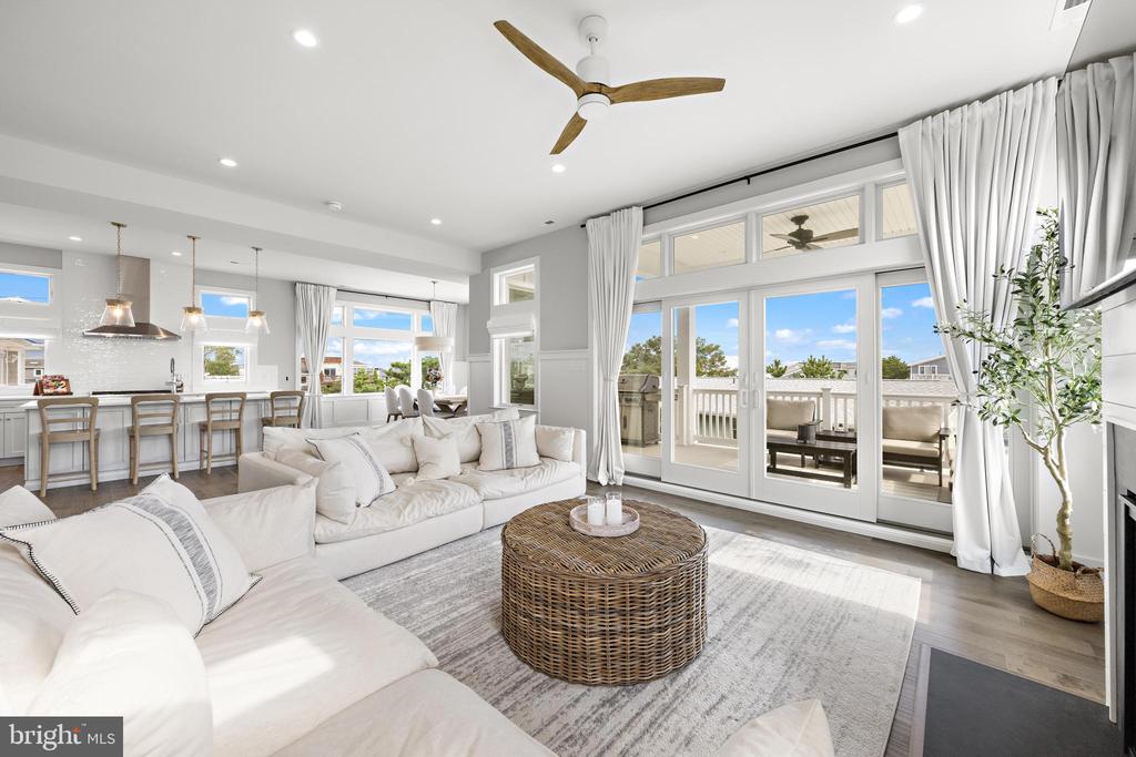 2 E 28TH STREET Unit: B