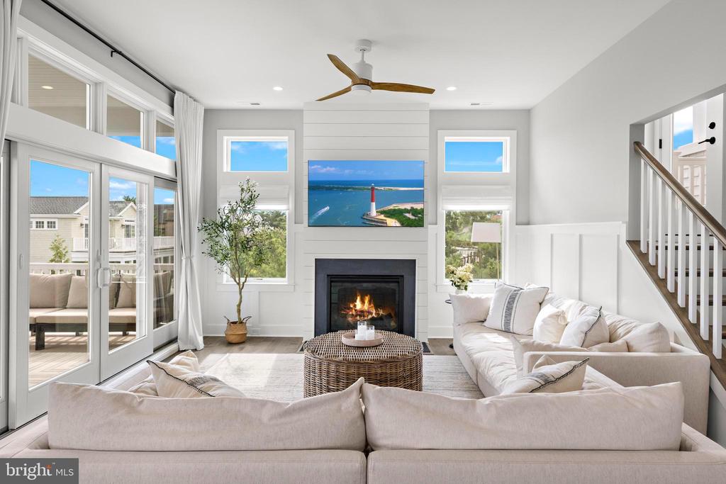 2 E 28TH STREET Unit: B