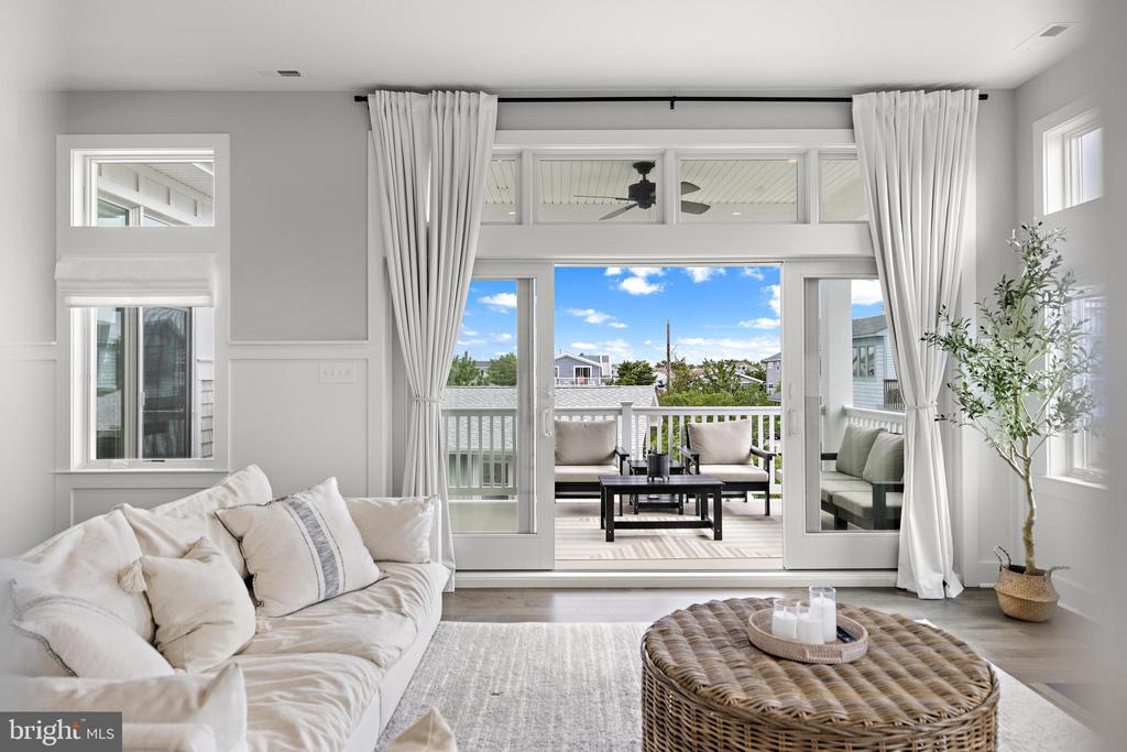 2 E 28TH STREET Unit: B