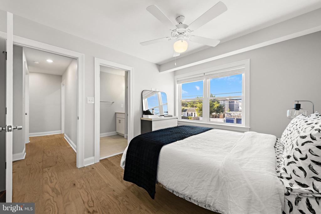 51 N 21ST STREET