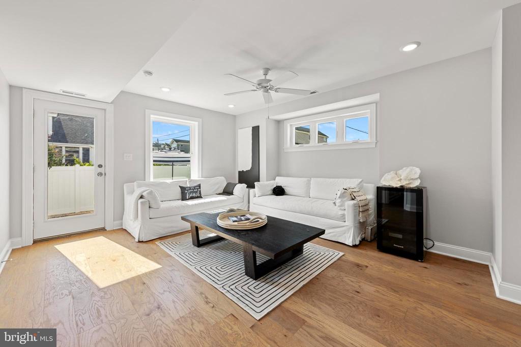 51 N 21ST STREET