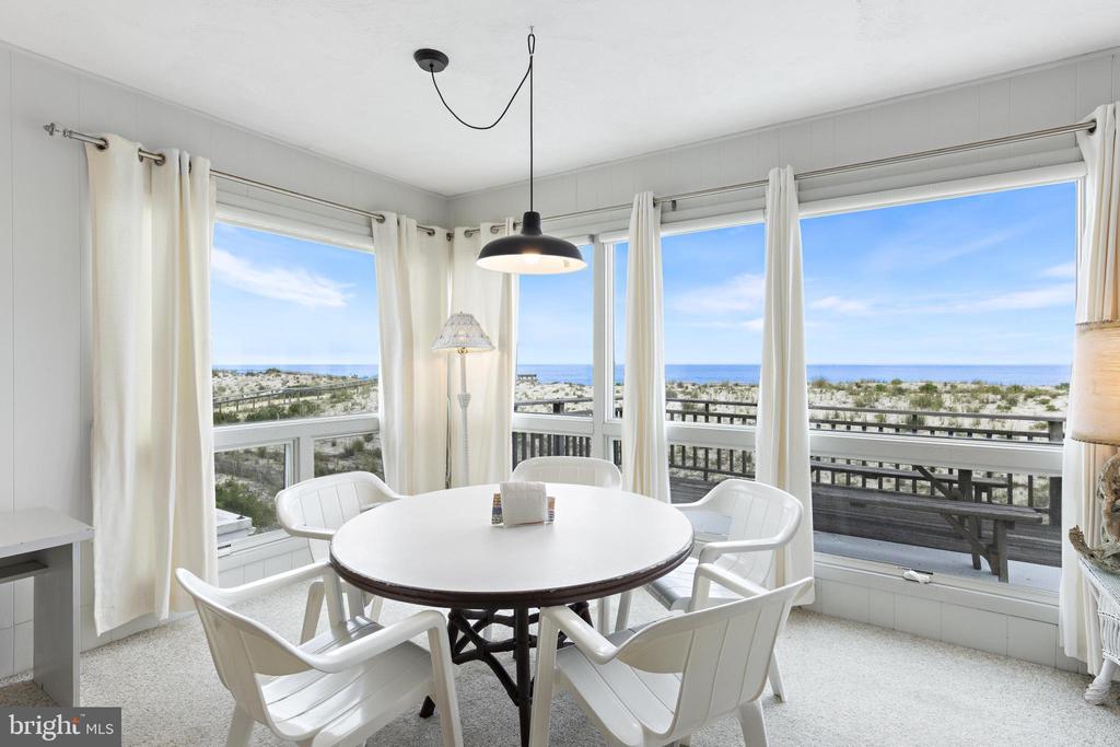 4709 OCEAN BOULEVARD