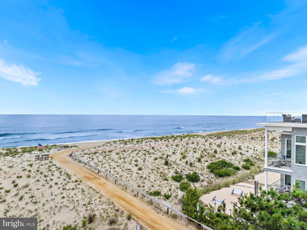 4709 OCEAN BOULEVARD
