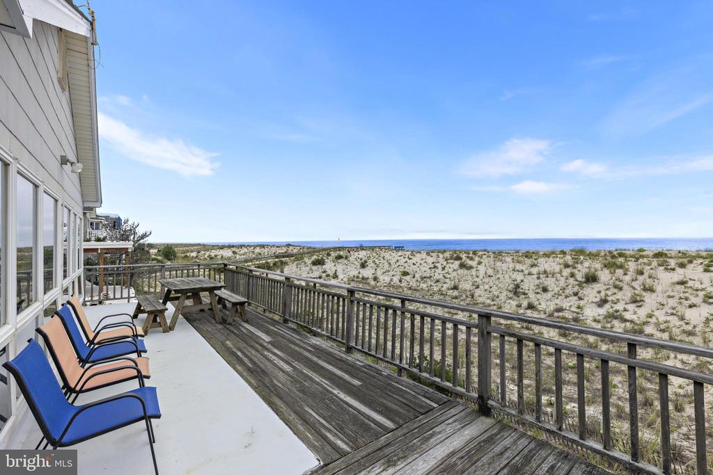 4709 OCEAN BOULEVARD