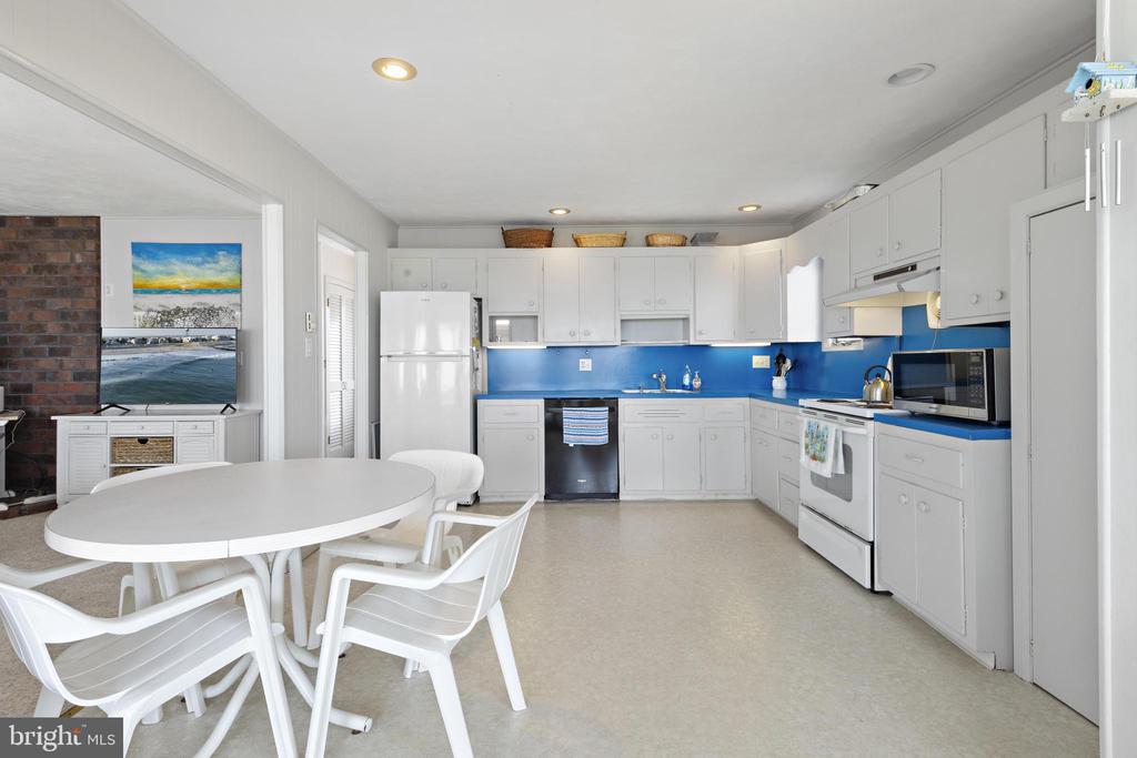 4709 OCEAN BOULEVARD