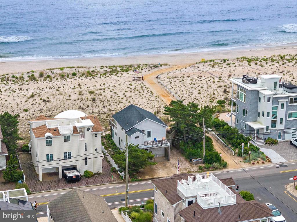 4709 OCEAN BOULEVARD