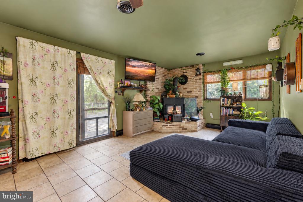 23 ARLENE DRIVE