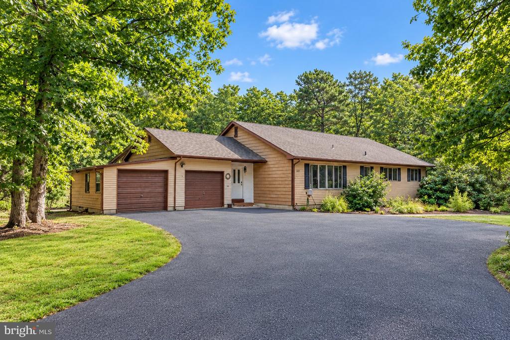 23 ARLENE DRIVE