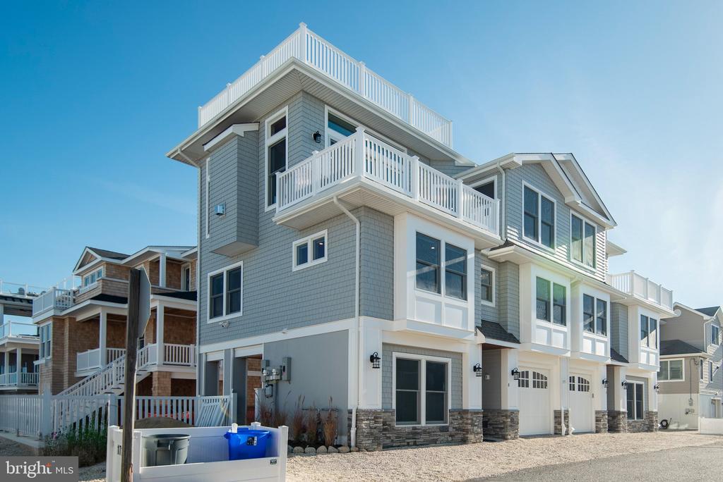 1715 BAY TERRACE Unit: U-B