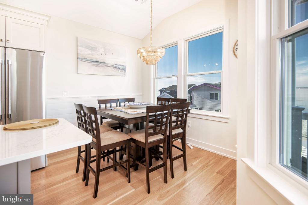 1715 BAY TERRACE Unit: U-B