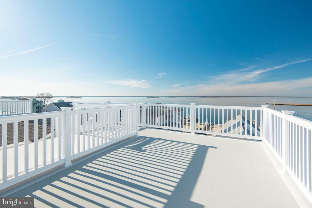 1715 BAY TERRACE Unit: U-B