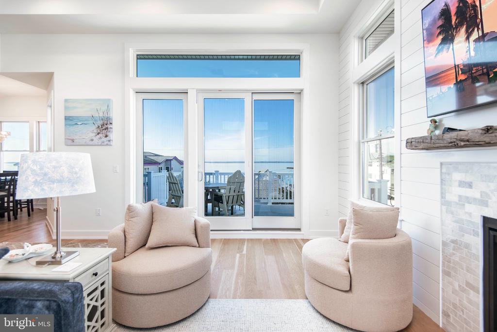 1715 BAY TERRACE Unit: U-B