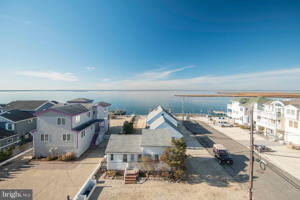 1715 BAY TERRACE Unit: U-B