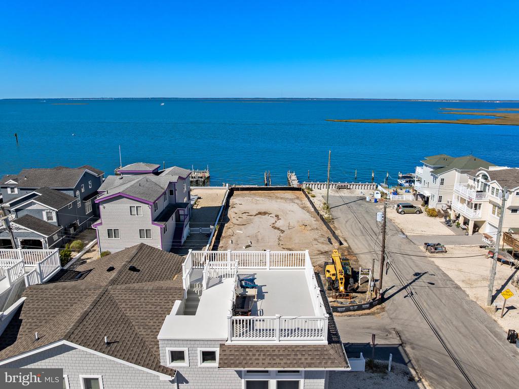 1715 BAY TERRACE Unit: U-B
