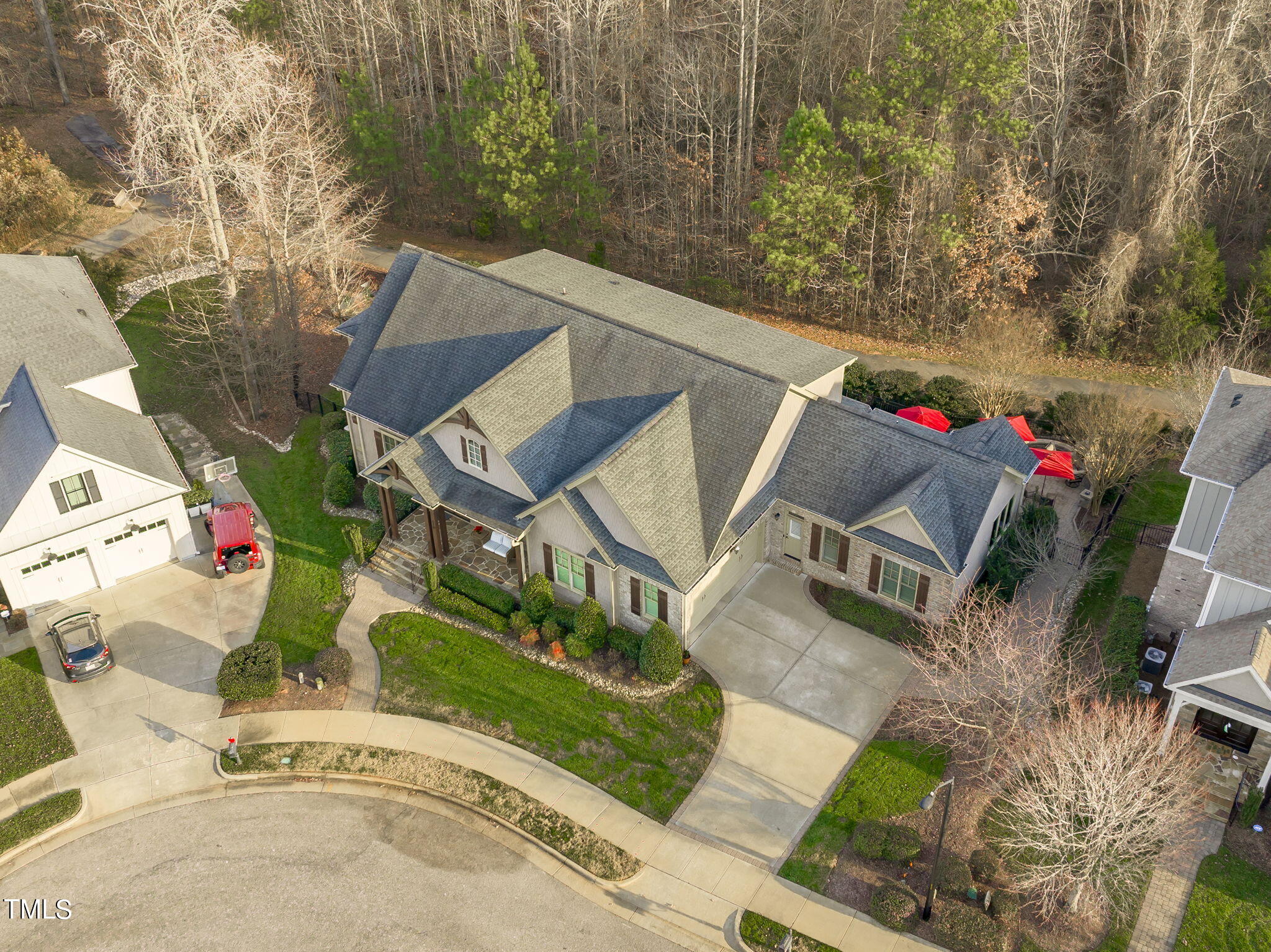 610 Hawks Ridge Court