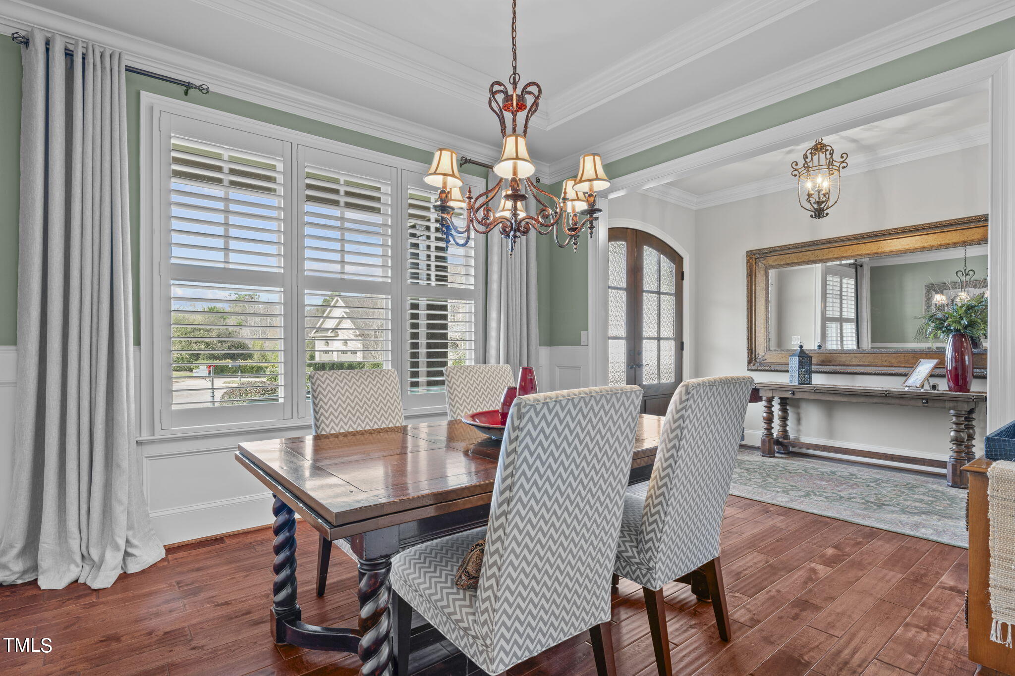 610 Hawks Ridge Court