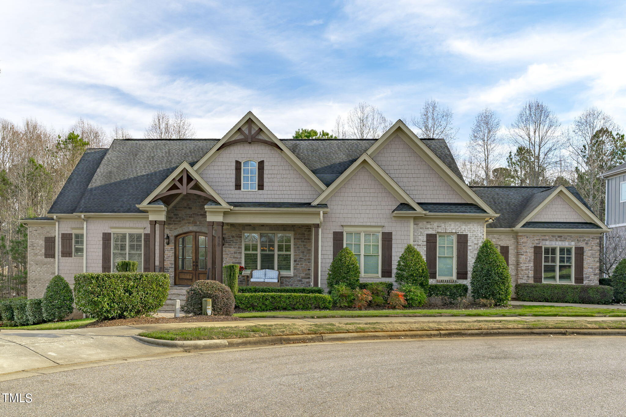 610 Hawks Ridge Court
