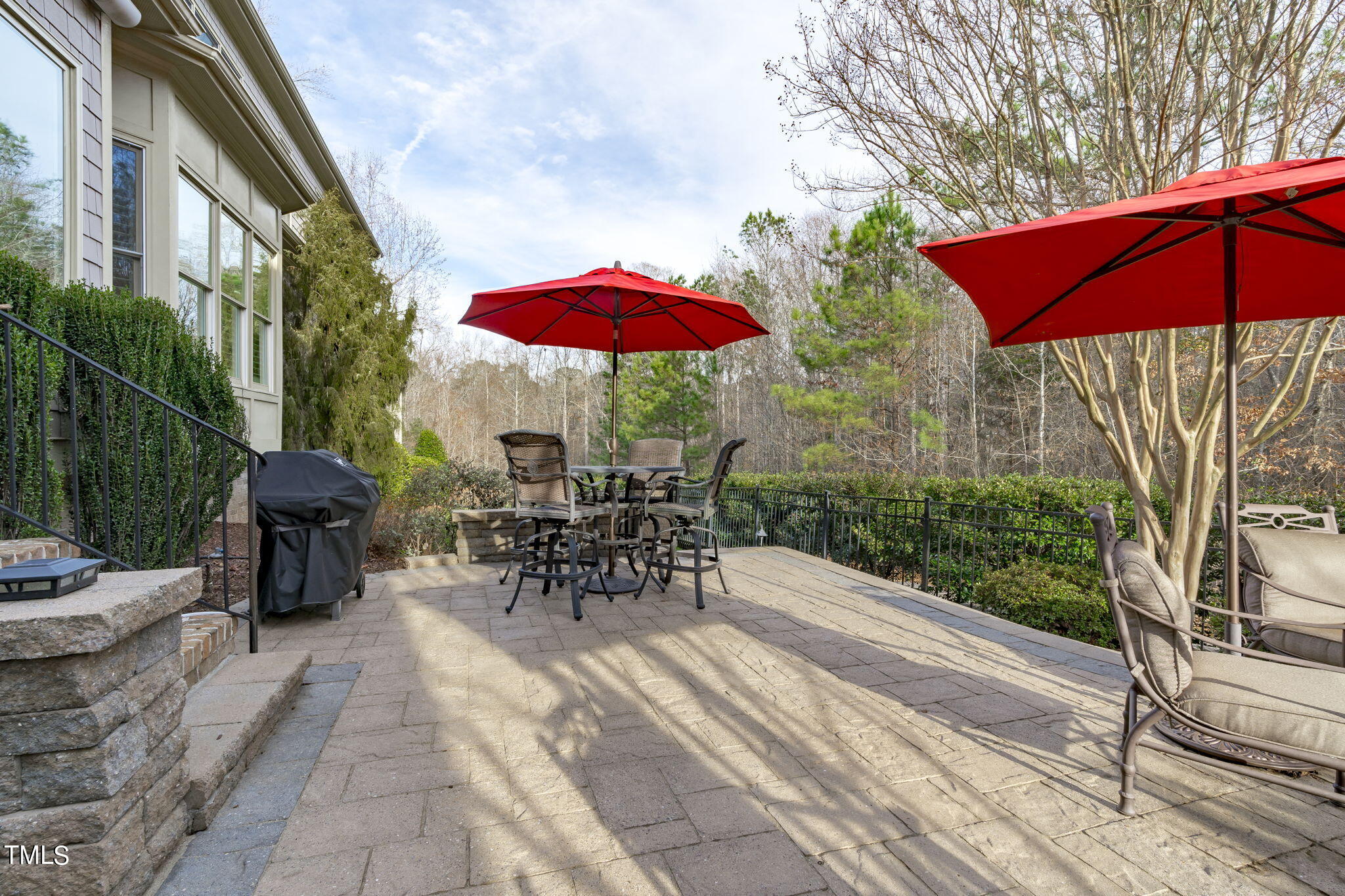 610 Hawks Ridge Court