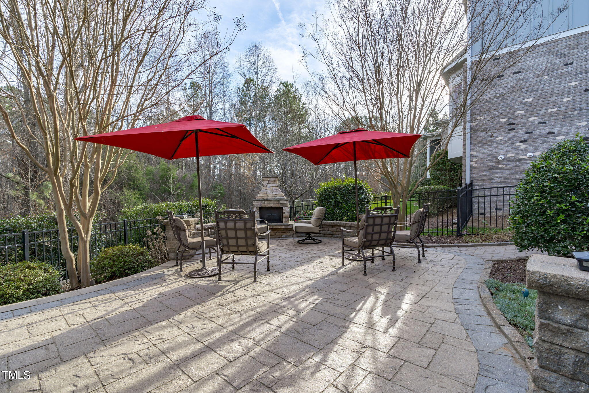 610 Hawks Ridge Court