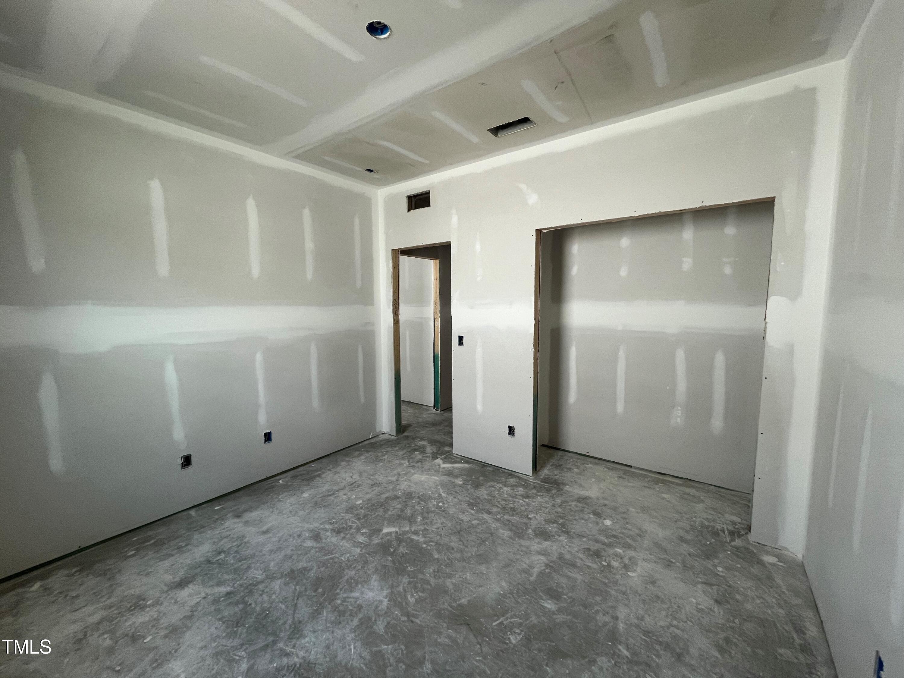 343 Chestnut Oak Lane