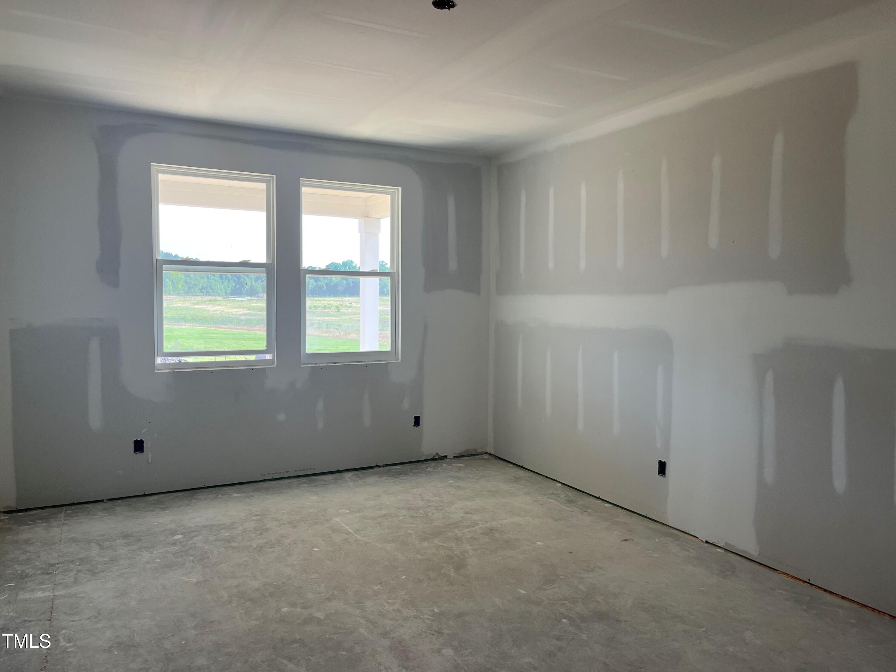 343 Chestnut Oak Lane