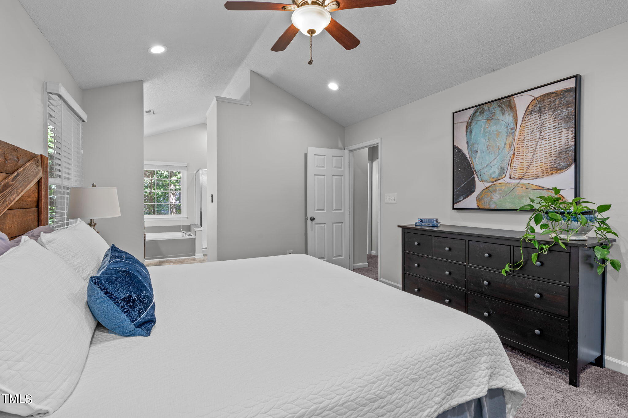 12201 Harcourt Drive