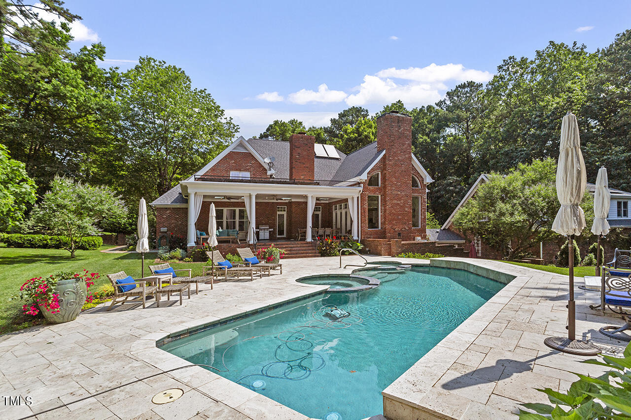 6816 Greywalls Lane