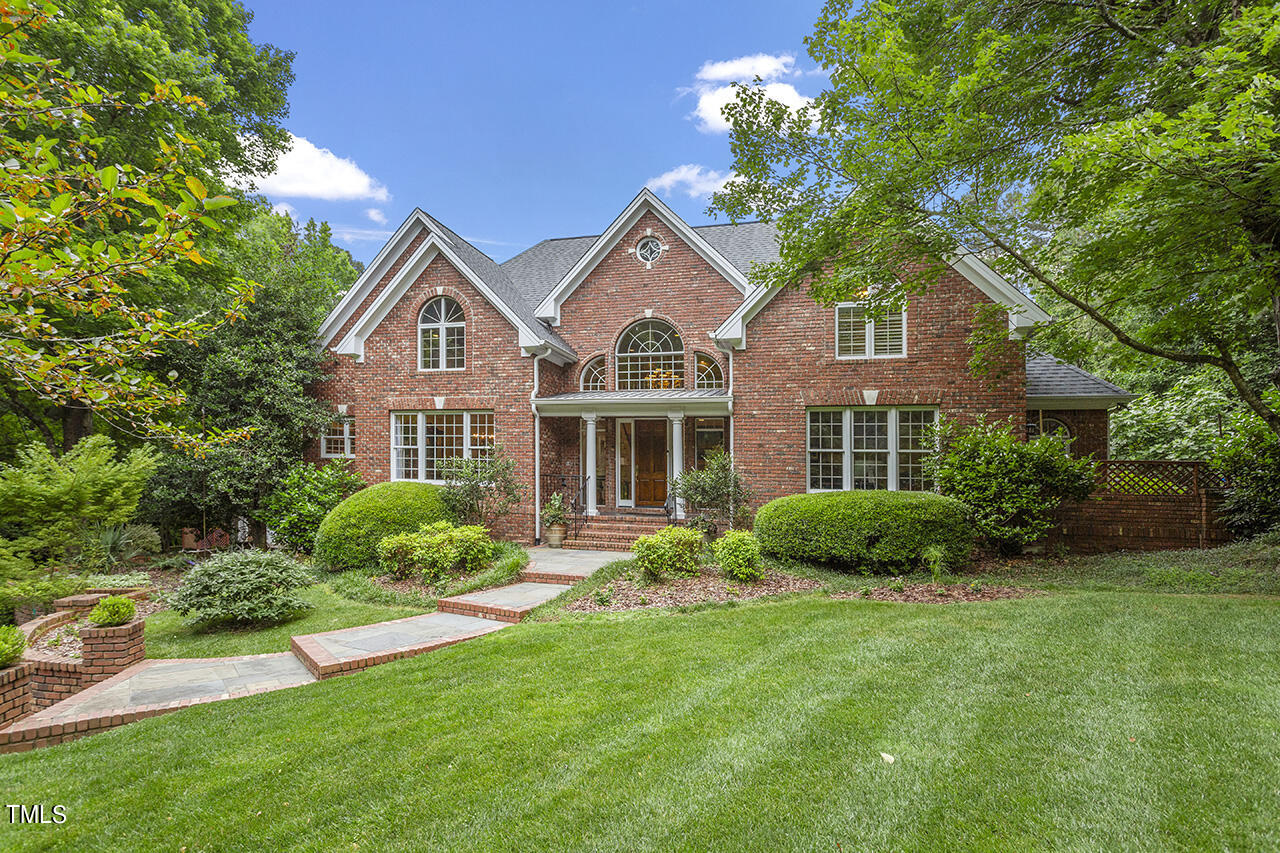 6816 Greywalls Lane