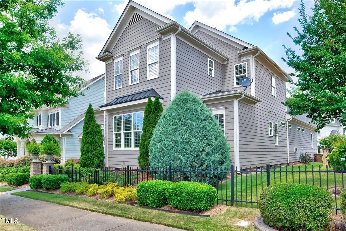 1808 Green Oaks Parkway