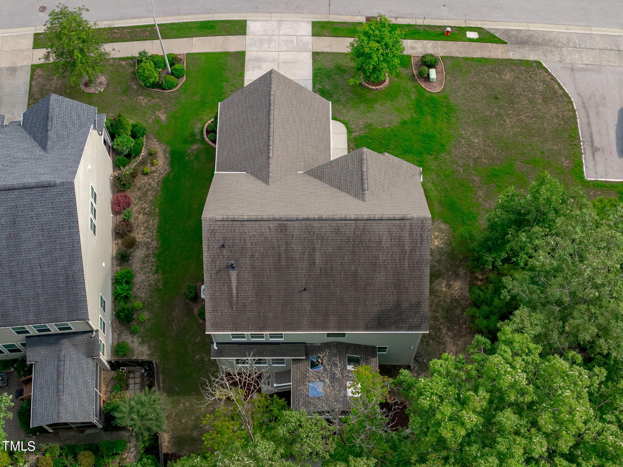 1728 Fairbanks Road
