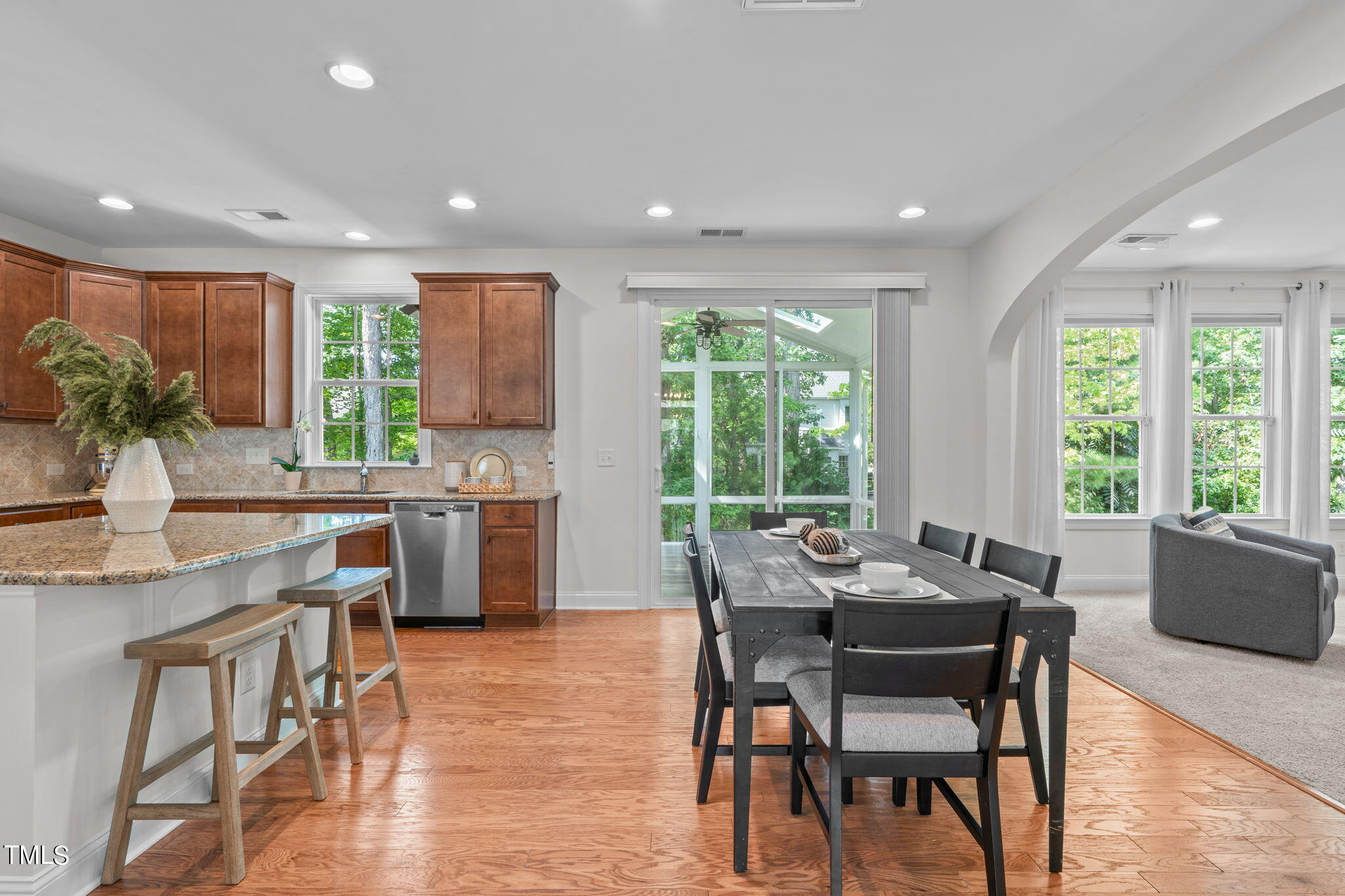1728 Fairbanks Road