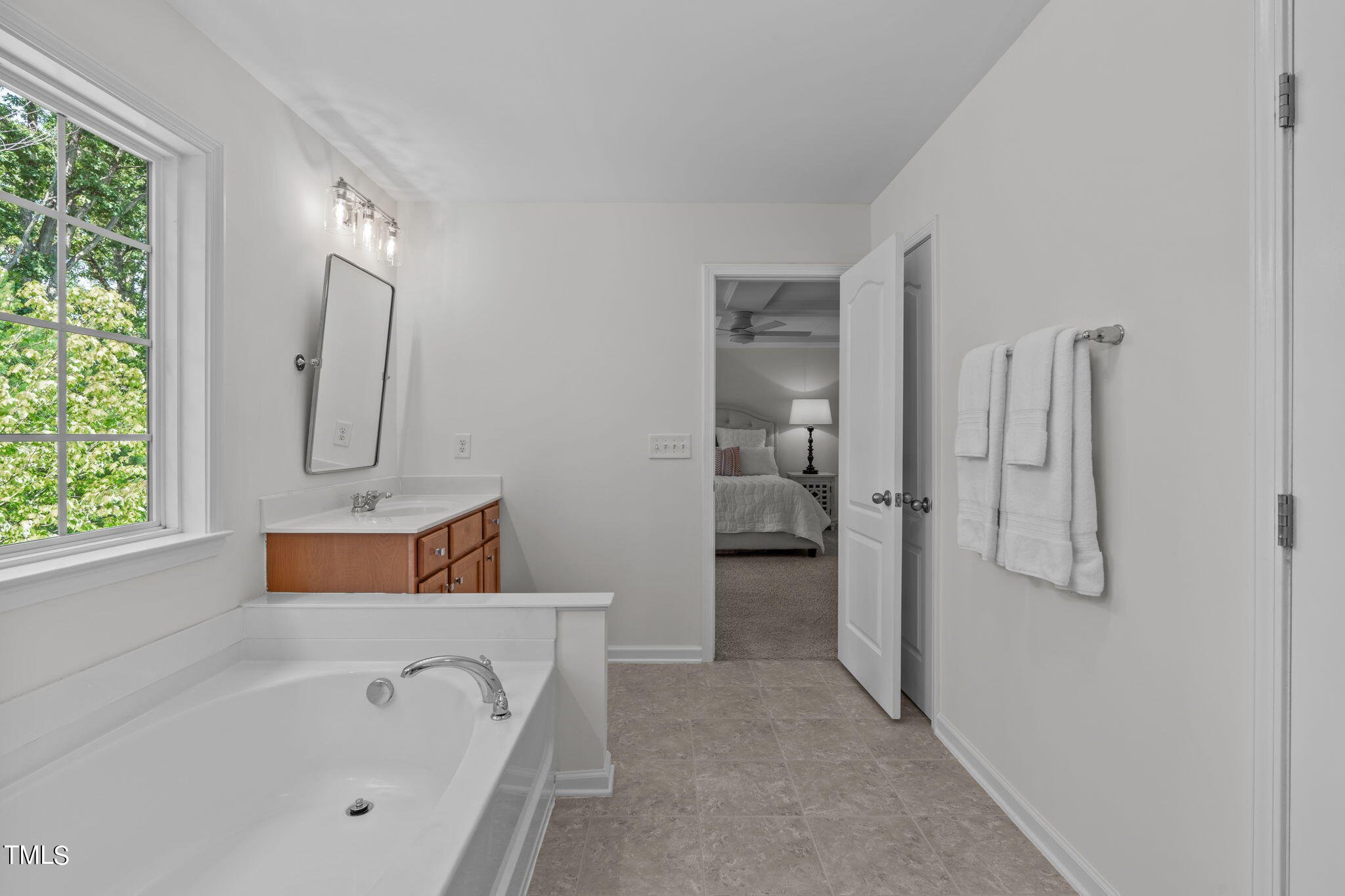 1728 Fairbanks Road