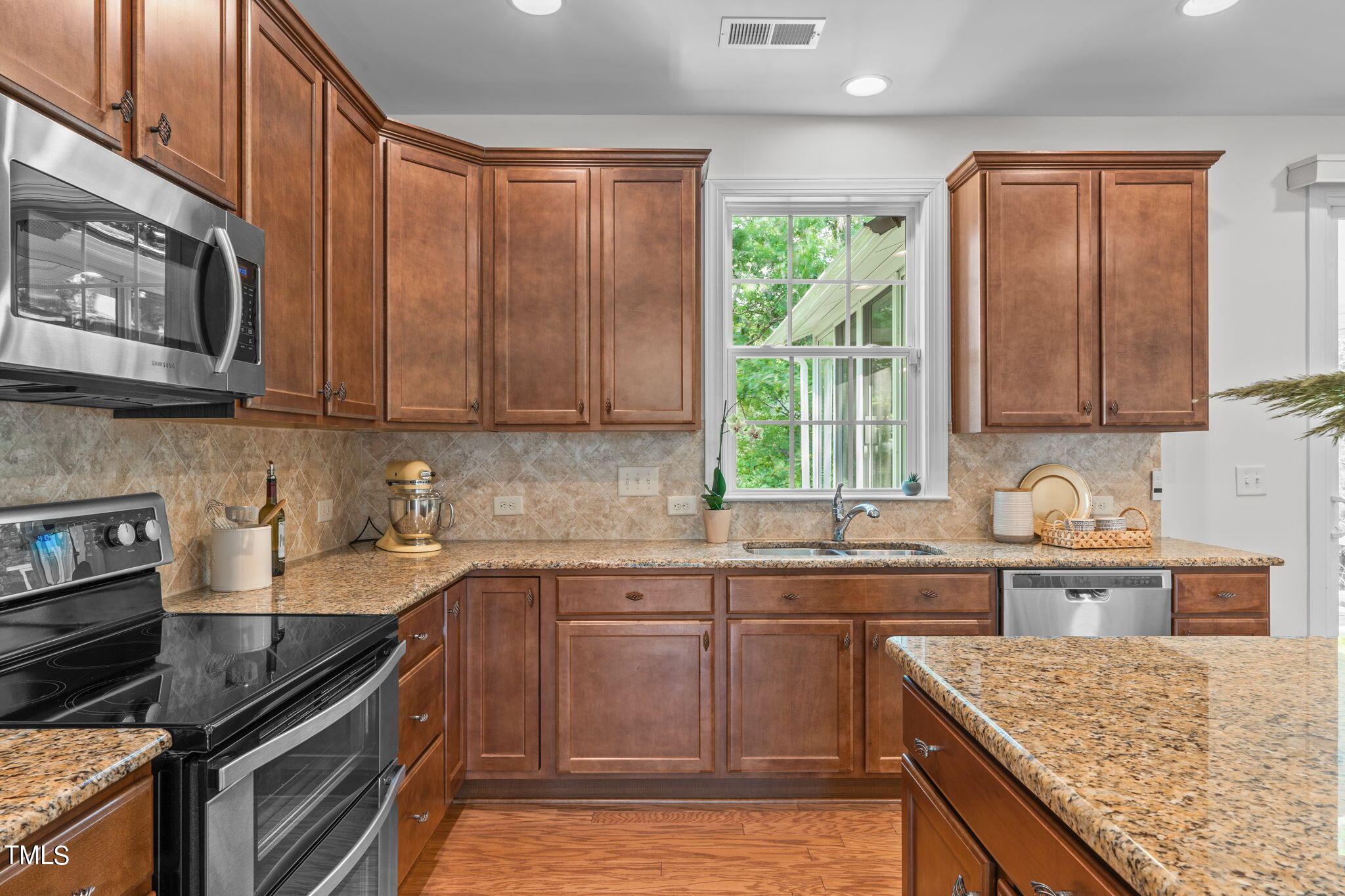 1728 Fairbanks Road