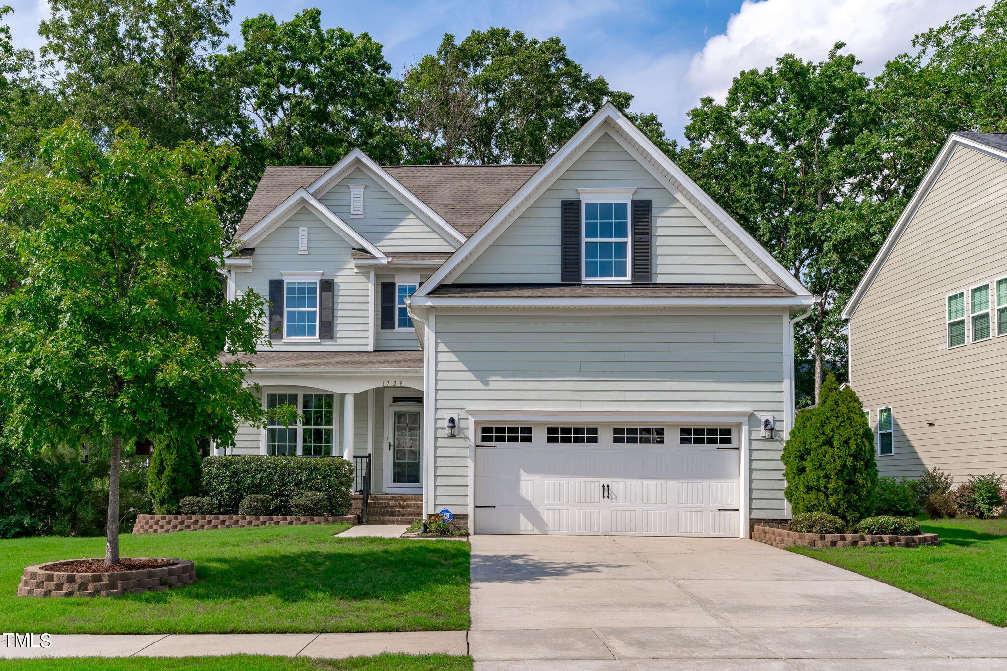 1728 Fairbanks Road