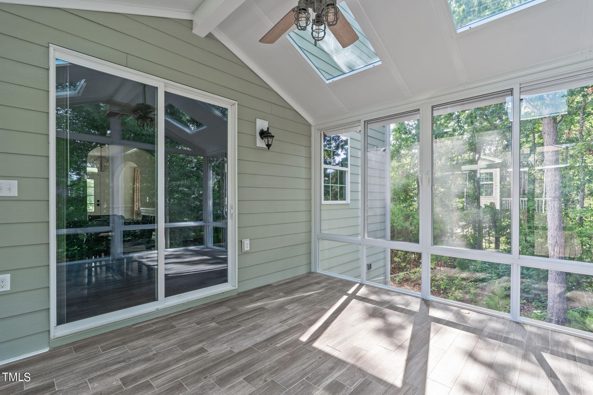 1728 Fairbanks Road
