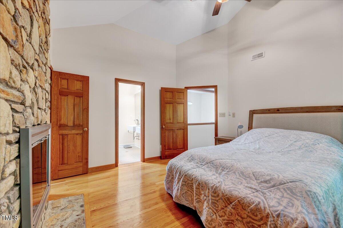 3801 Moonlight Drive