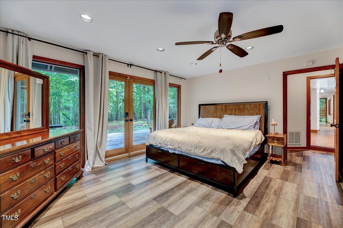 3801 Moonlight Drive