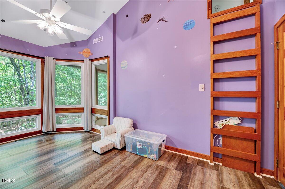 3801 Moonlight Drive
