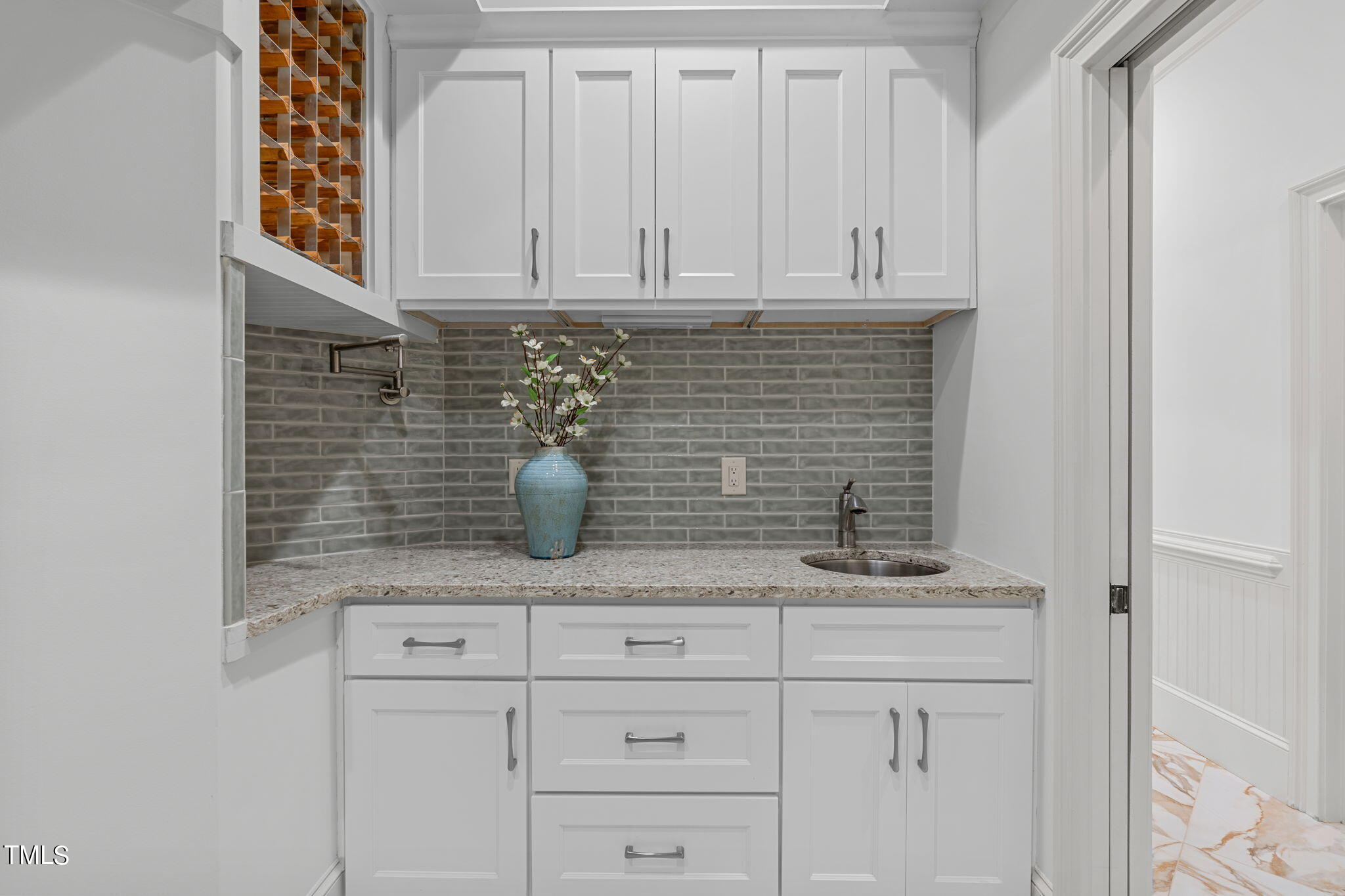 1012 Heydon Court