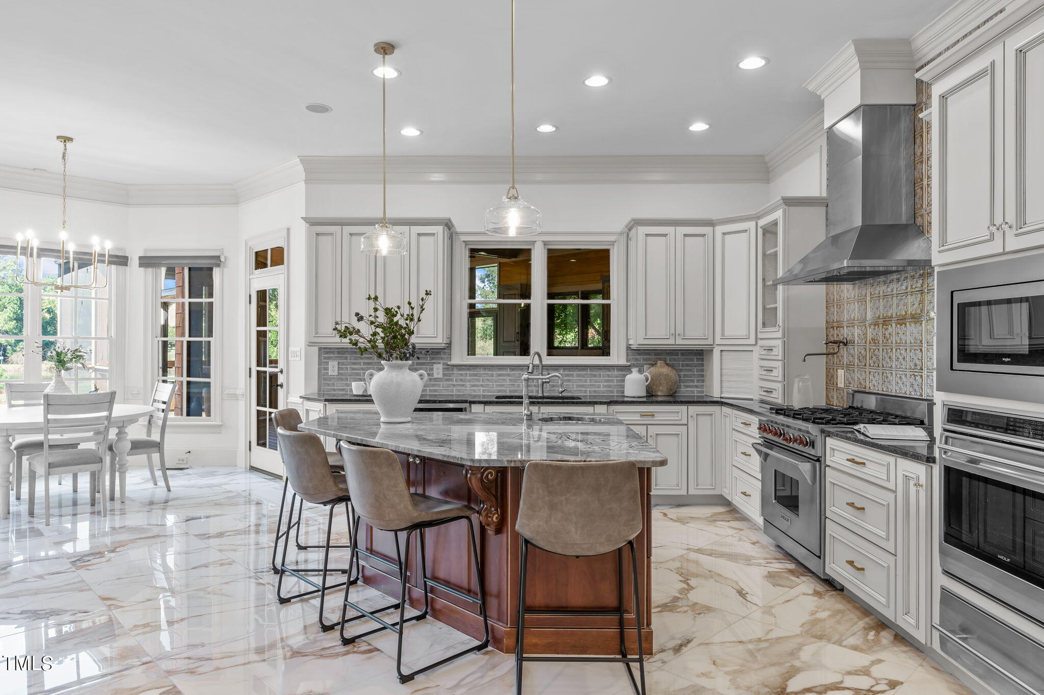 1012 Heydon Court