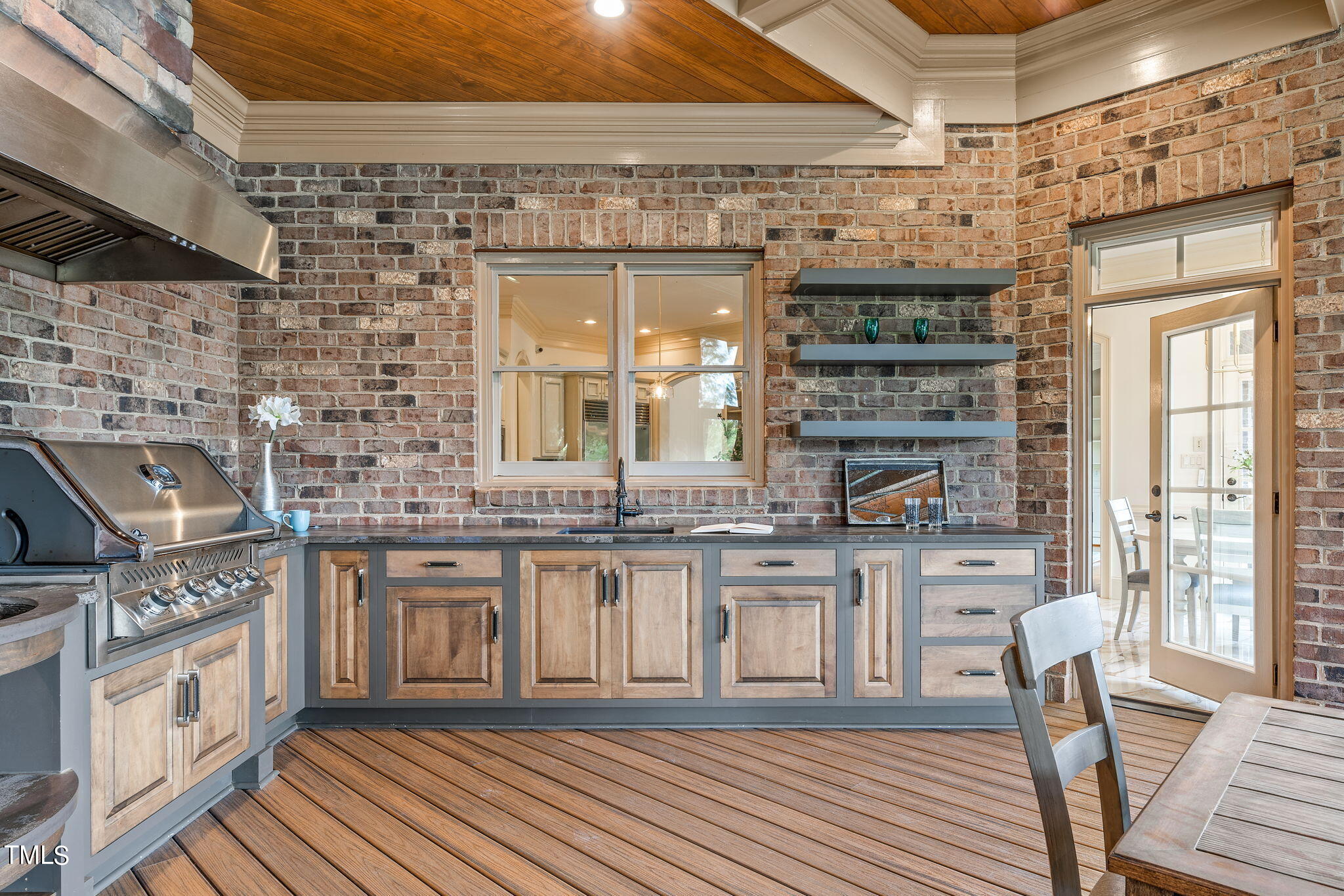 1012 Heydon Court