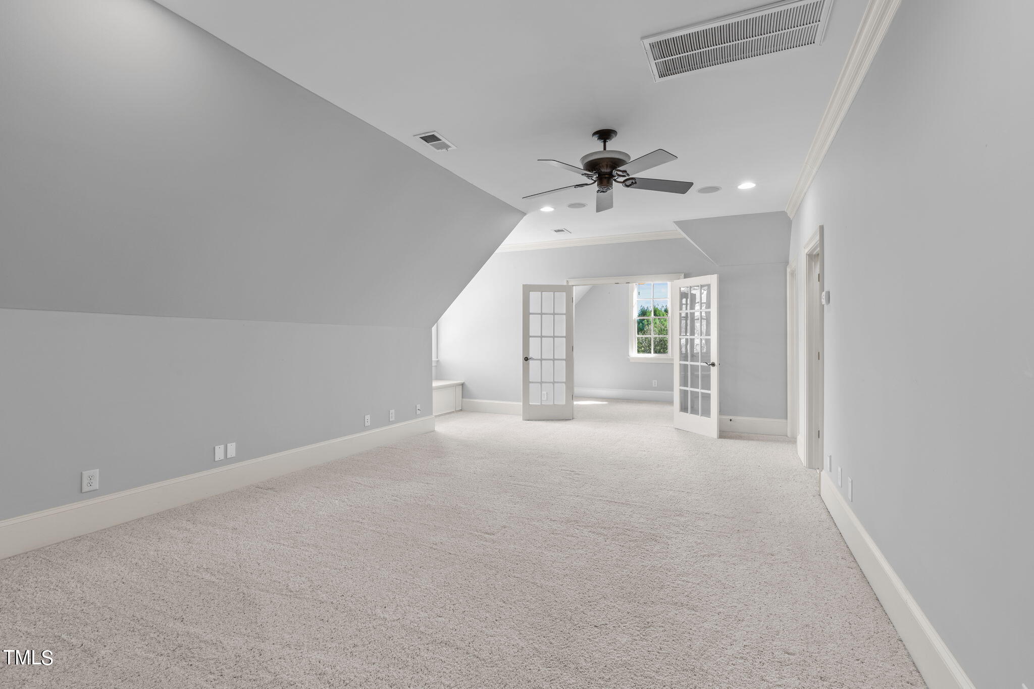 1012 Heydon Court