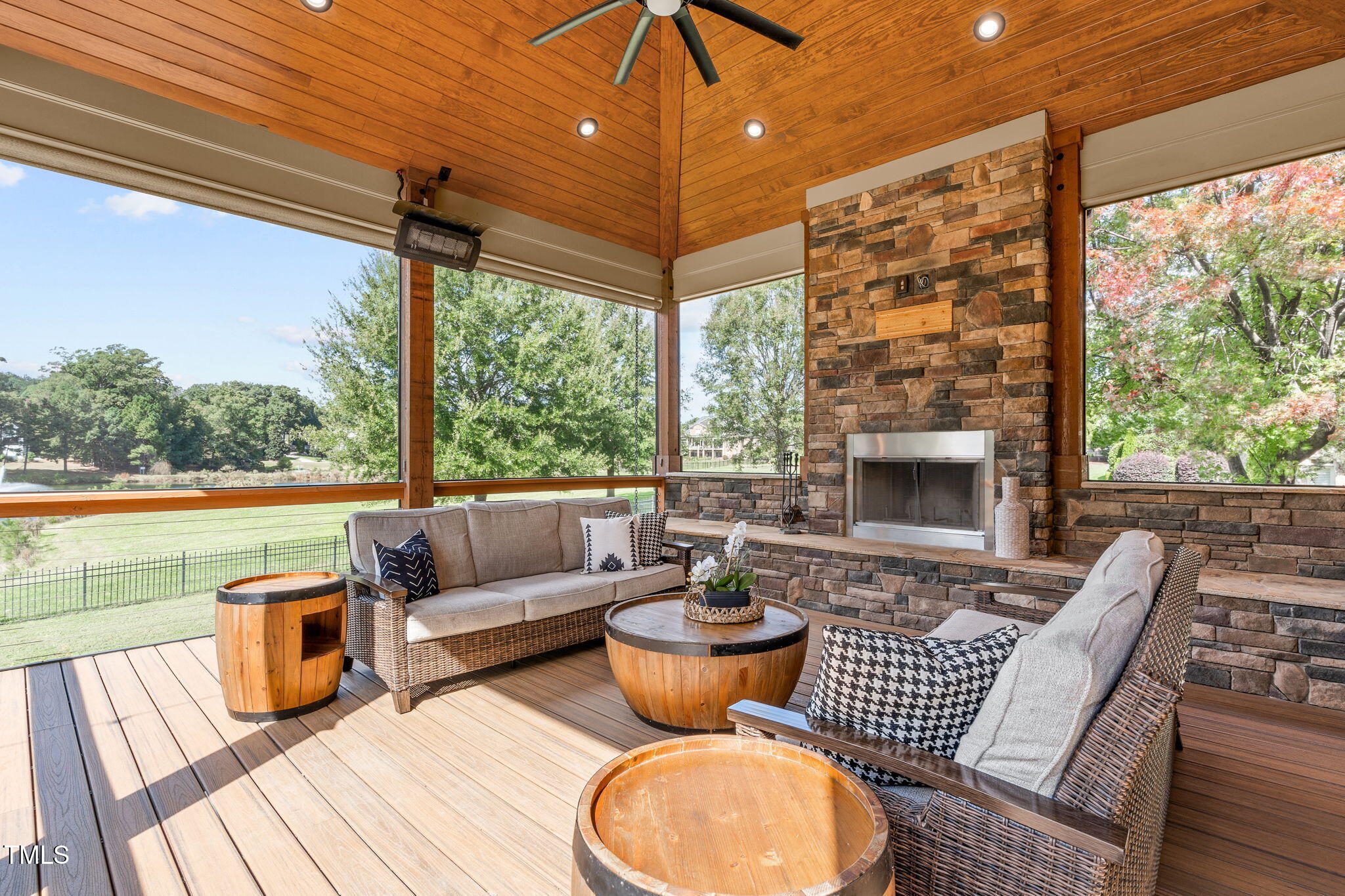 1012 Heydon Court