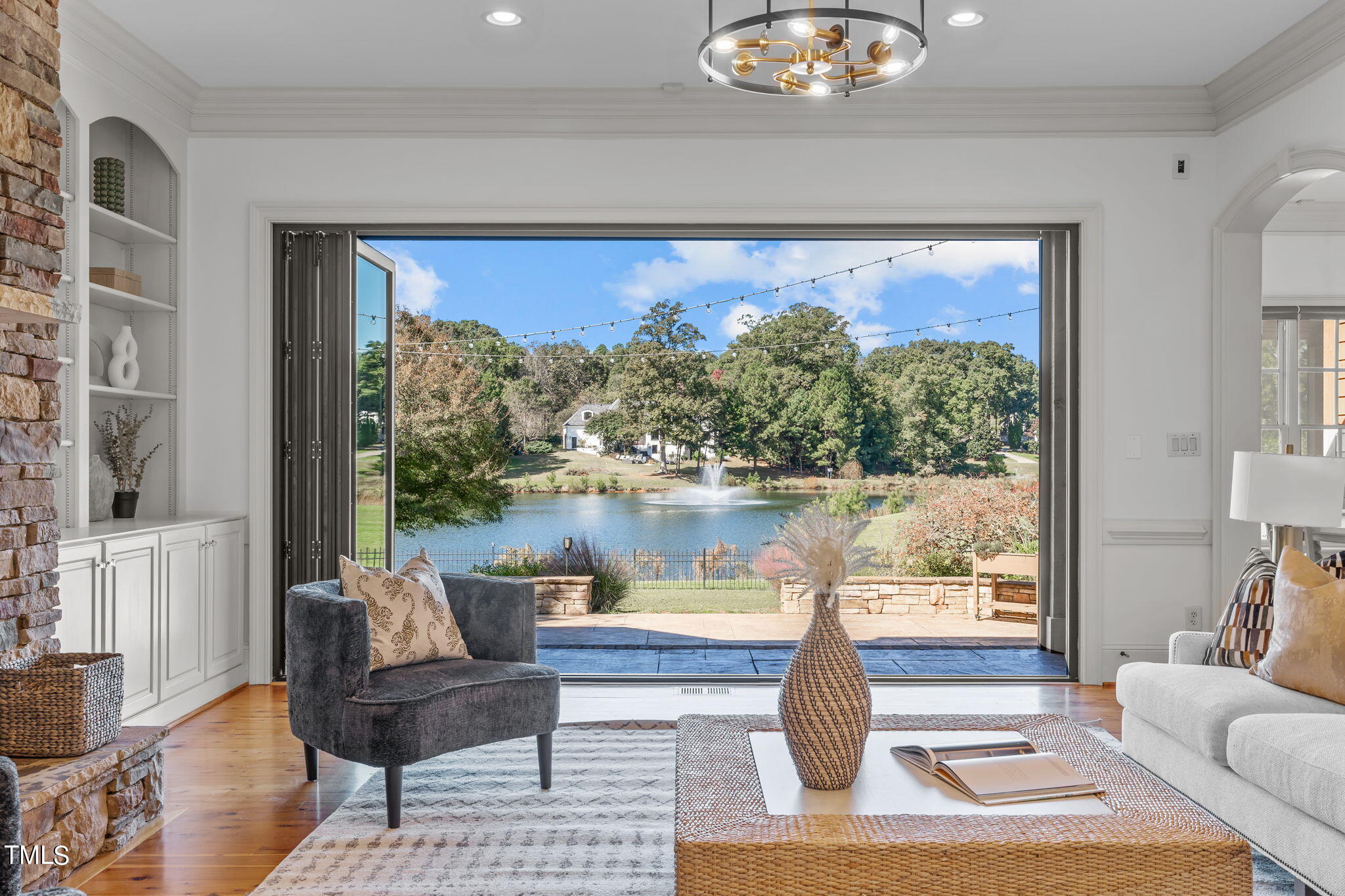 1012 Heydon Court
