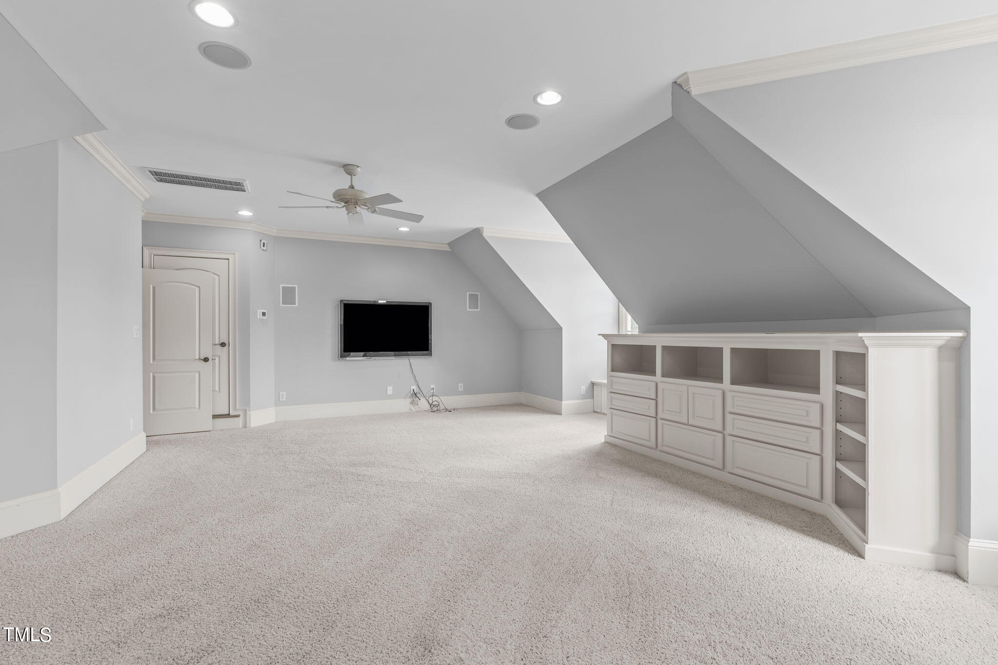 1012 Heydon Court