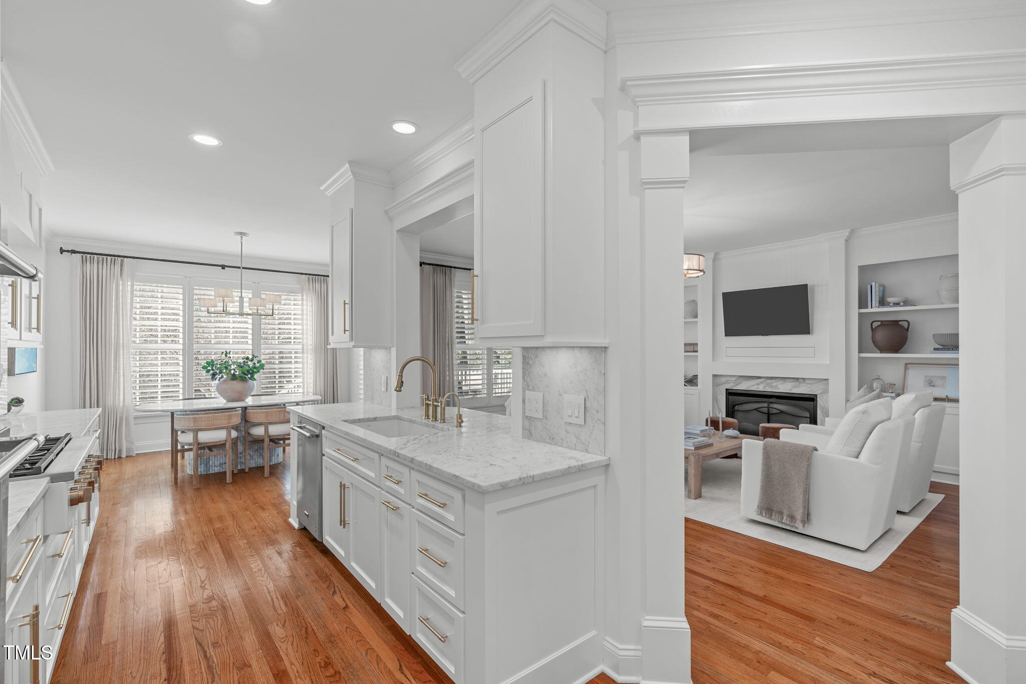 114 Lansbrooke Lane