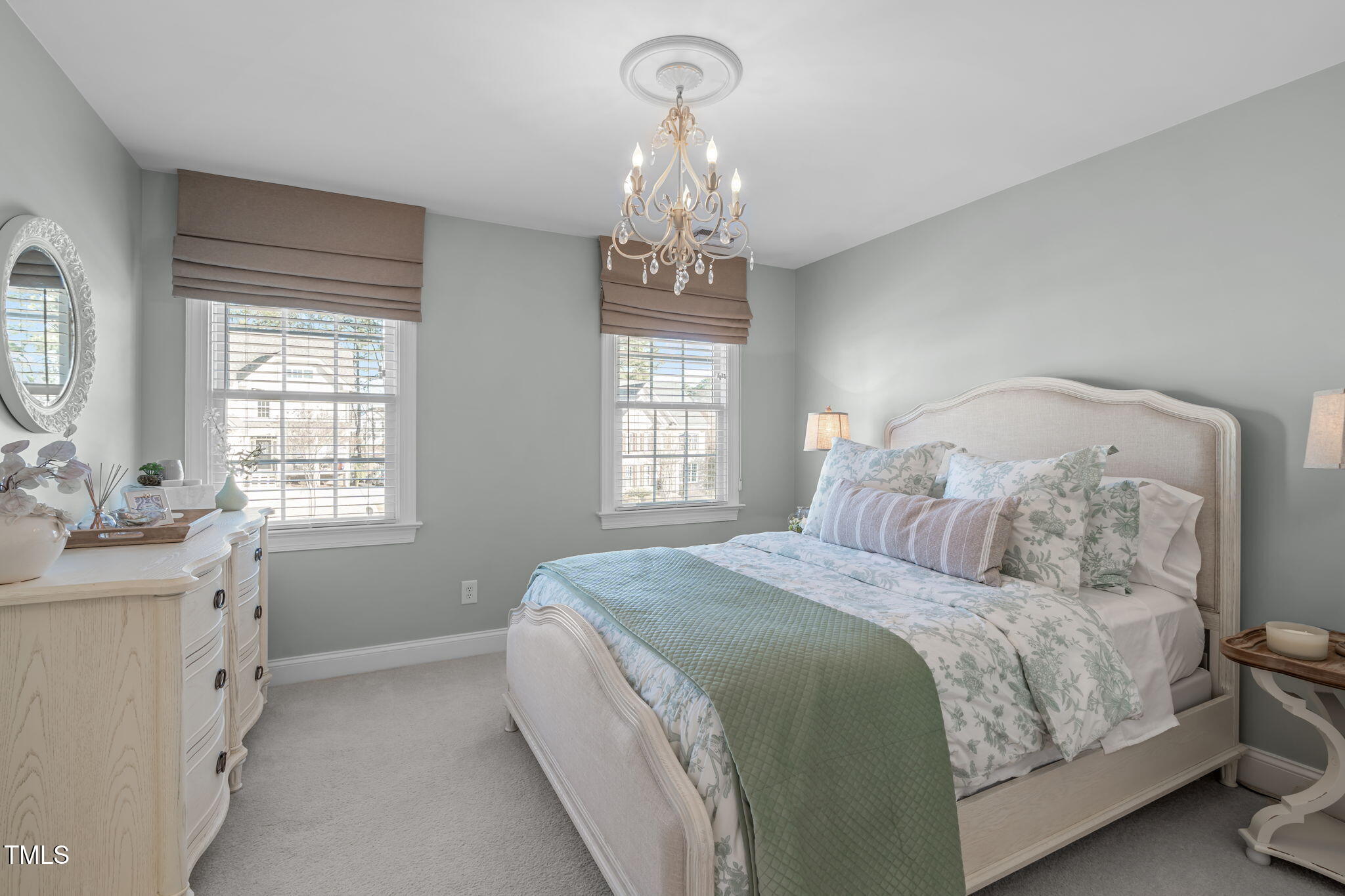 114 Lansbrooke Lane